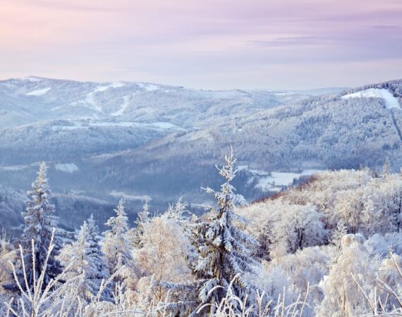 Zimowy-widok-z-Rownicy-fot.-UM-Ustron